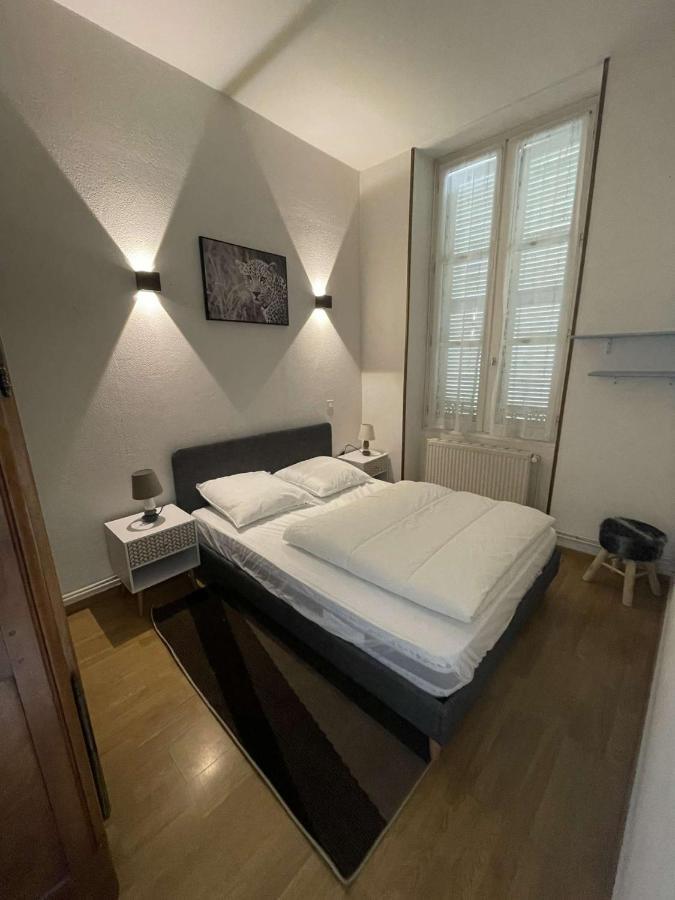 Appartement 6 Personnes - Au Coeur Du Centre Ville Паре-ле-Моньяль Екстер'єр фото